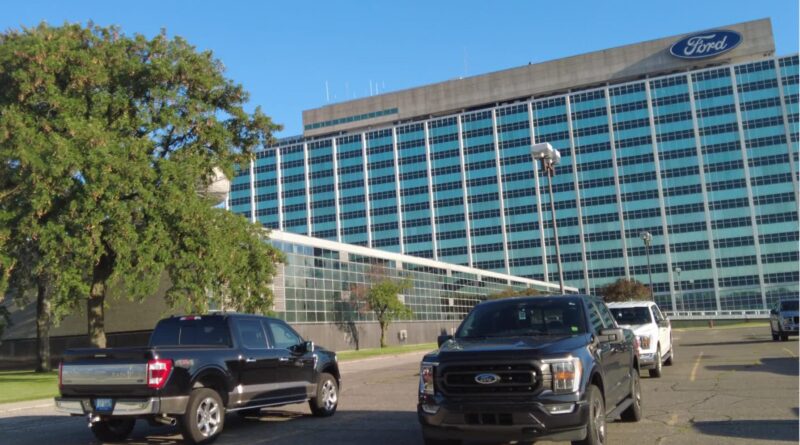 Ford to cut 350 jobs, hire a new topic account